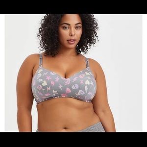 LIGHTLY LINED WIRE-FREE BRA - GREY SKULL ABSTRACT WITH 360° BACK SMOOTHING™